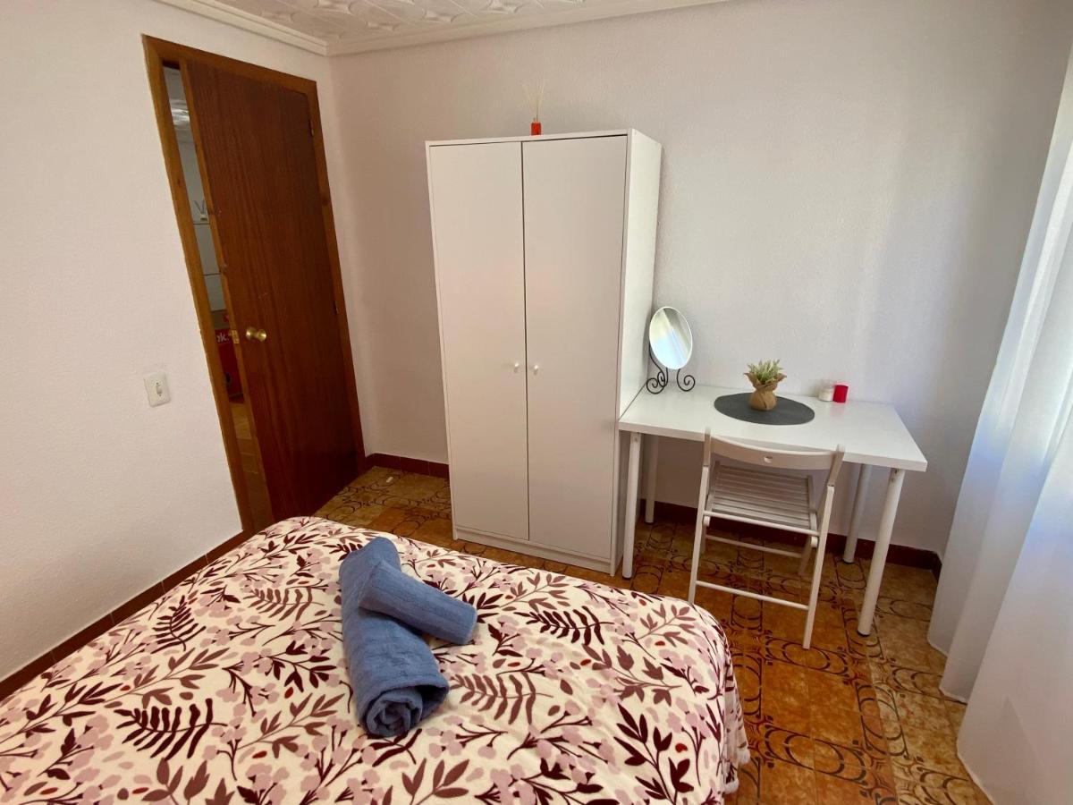 A Separate Room Comfort In A Two-Room Apartment Is 28 Km From Valencia With Wi-Fi Puerto de Sagunto Exterior foto